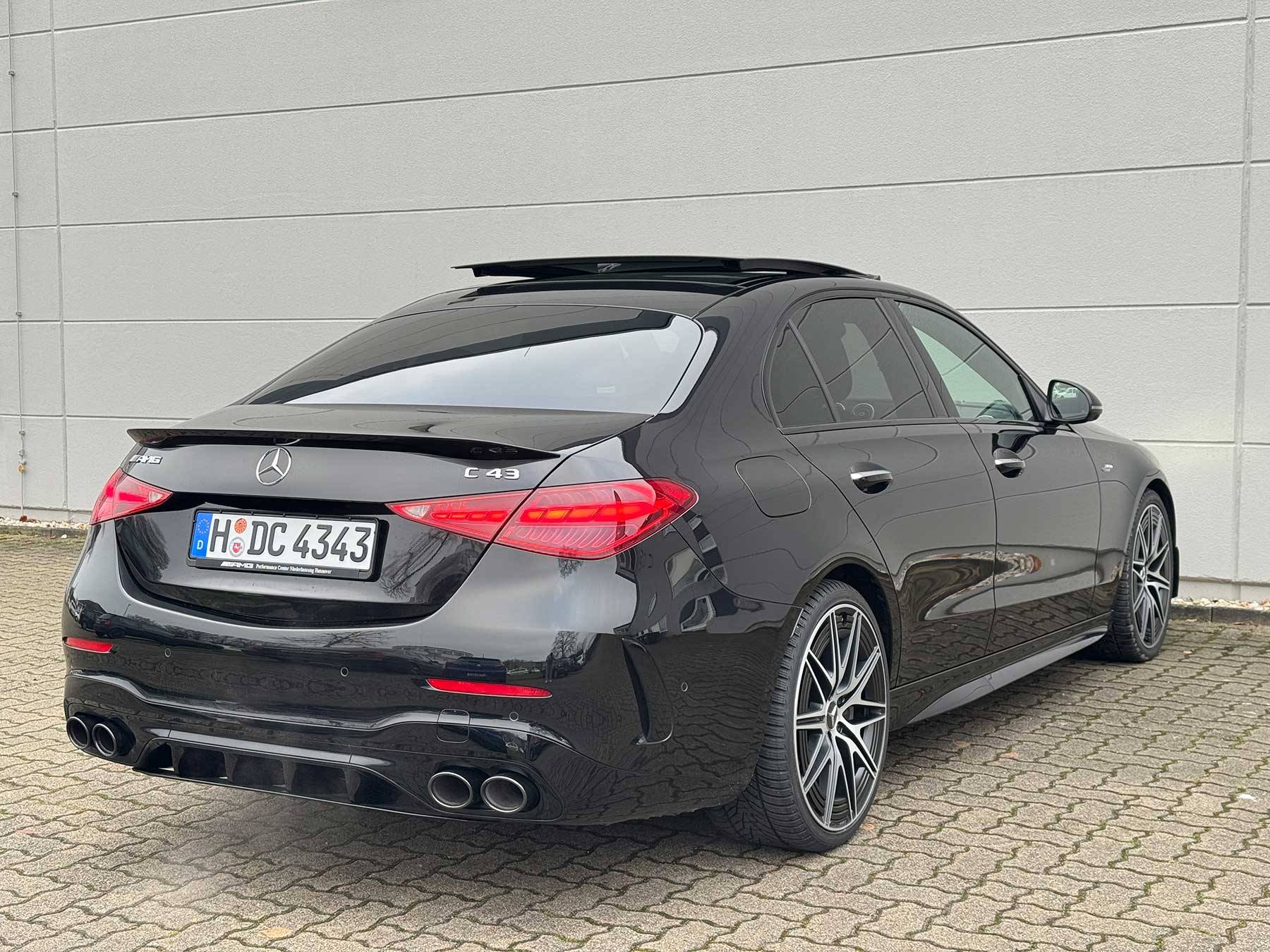 Mercedes C43 AMG mieten!